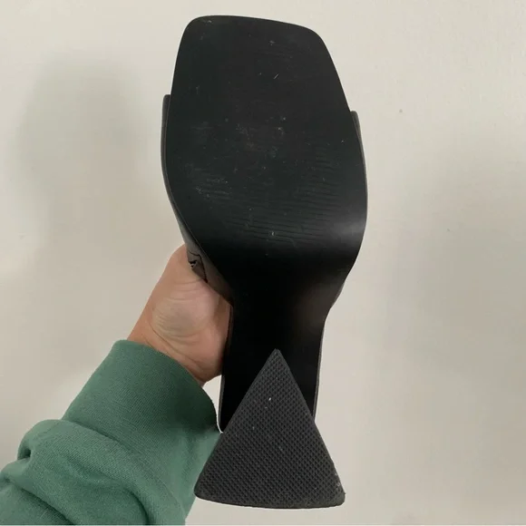 Steve Madden chunky heels - Picture 4 of 5